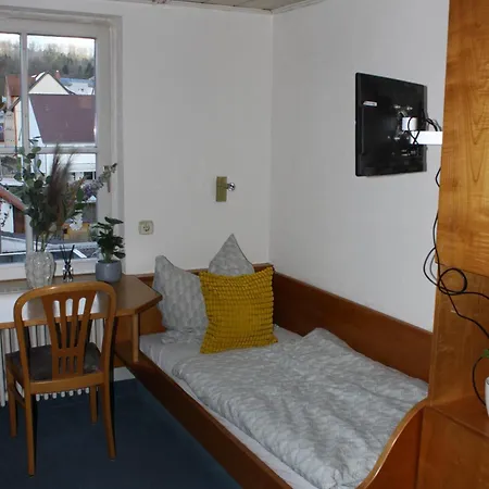 Zur Linde 3* Berghausen (Karlsruhe)